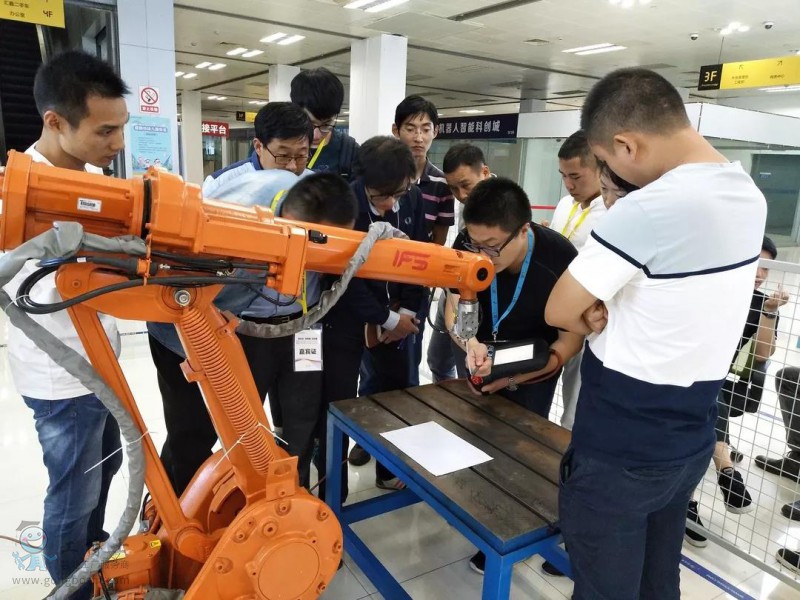 ABB�C������Ӗ