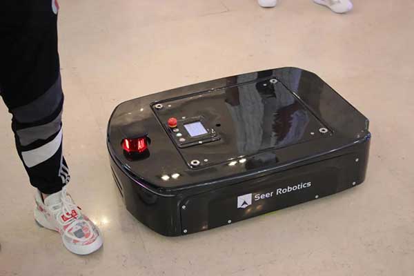 ����ף�R2020���˹������c�����ۡ�����Փ���A�M��Ļ